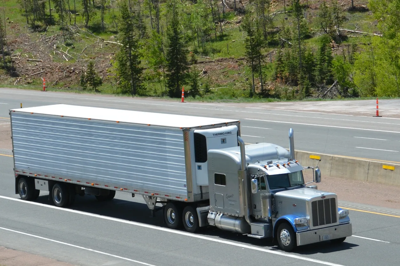 Refrigerated reefer trailer